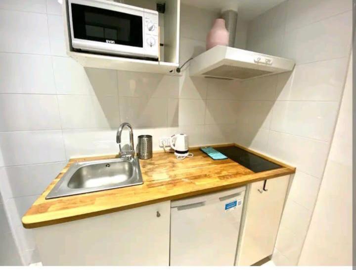 Appartamento Apartamento 4. 3 Barcellona Esterno foto